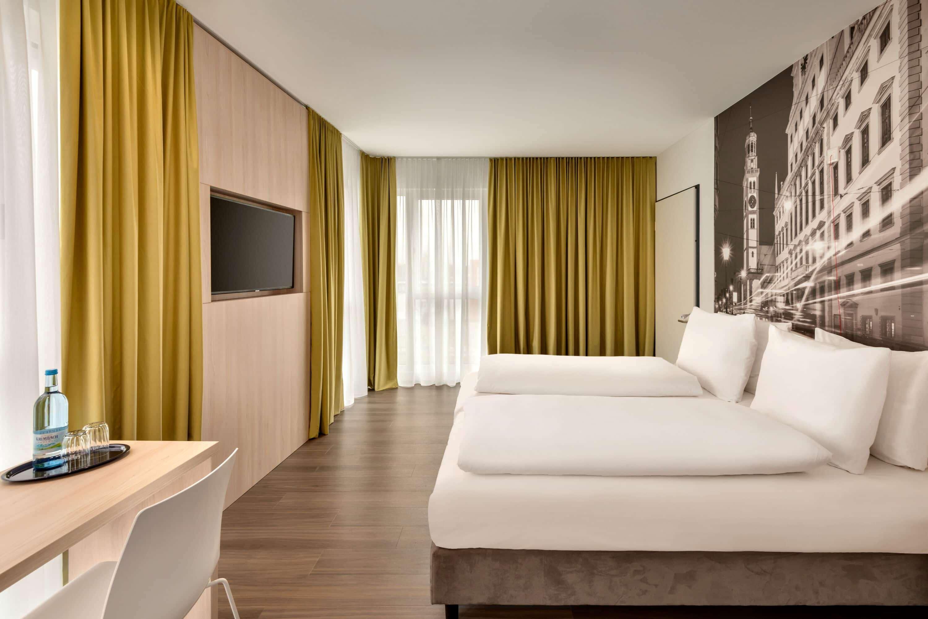 فندق Super 8 By Wyndham اوغسبورغ المظهر الخارجي الصورة