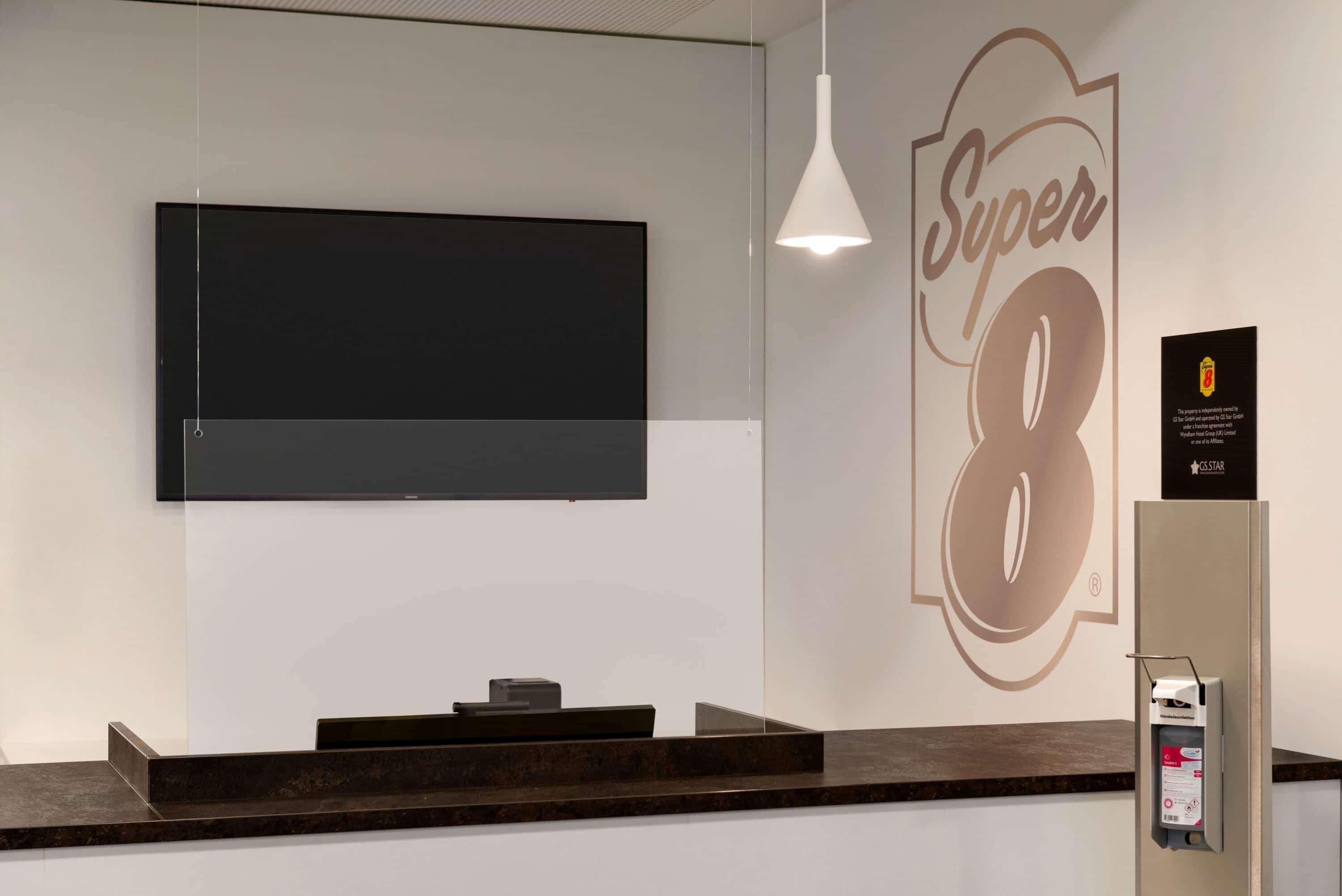 فندق Super 8 By Wyndham اوغسبورغ المظهر الخارجي الصورة